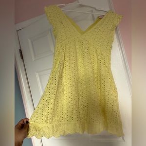 Yellow spring/summer dress with shorts and pockets!